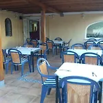 Mavi Hotel