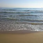 Mavi Ξενοδοχείο 2*