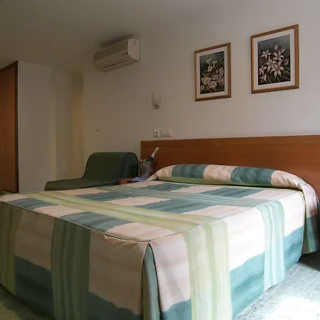 Mavi Hotel 2*