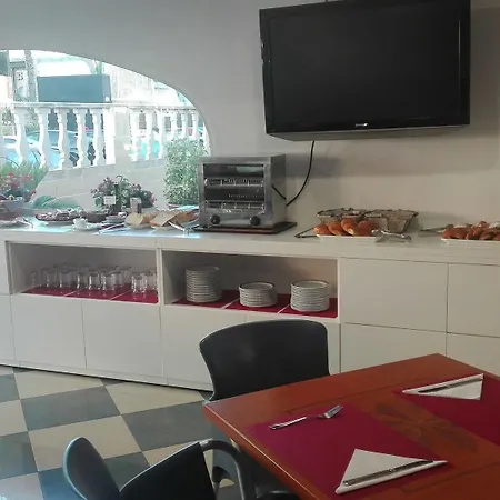 Mavi Hotel 2*